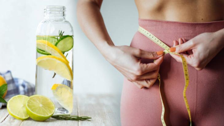 3 günde ödem bırakmıyor! 2 saat bekleyince içime hazır: Ay şeklinde doğrayıp atın 1 3 günde ödem bırakmıyor! 2 saat bekleyince içime hazır: Ay şeklinde doğrayıp atın