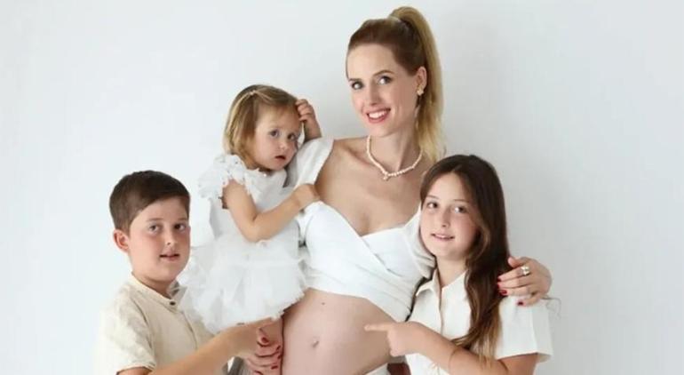 4. kez anne olmuştu! Fit haliyle dikkat çeken Wilma Elles sırrını açıkladı 3 4. kez anne olmuştu! Fit haliyle dikkat çeken Wilma Elles sırrını açıkladı