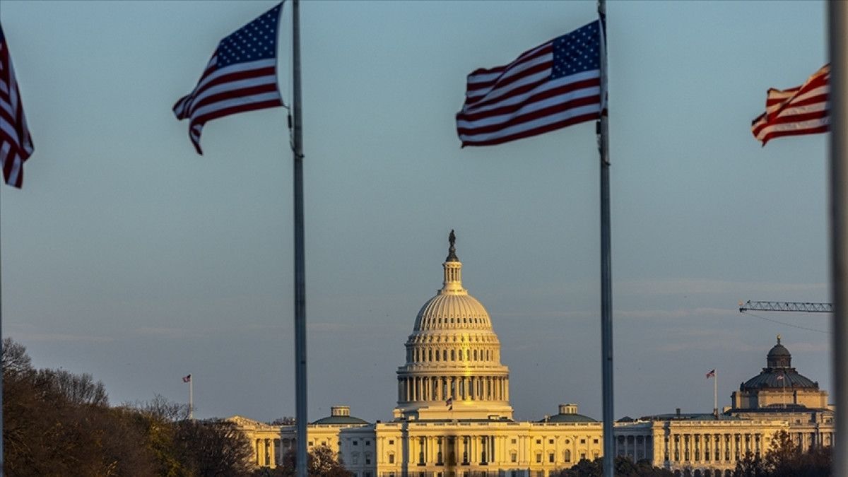 ABD Kamu Borcu Tarihi Rekor Kırdı: 38 Trilyon Dolar Eşiği Aşıldı 2 ABD Kamu Borcu Tarihi Rekor Kırdı: 38 Trilyon Dolar Eşiği Aşıldı