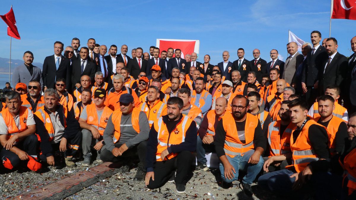 Abdulkadir Uraloğlu: Burdur-Tefenni-Çavdır Yolunda 831 Milyon Lira Tasarruf İmkanımız Var 4 Abdulkadir Uraloğlu: Burdur-Tefenni-Çavdır Yolunda 831 Milyon Lira Tasarruf İmkanımız Var