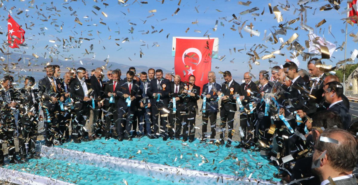 Abdulkadir Uraloğlu: Burdur-Tefenni-Çavdır Yolunda 831 Milyon Lira Tasarruf İmkanımız Var 5 Abdulkadir Uraloğlu: Burdur-Tefenni-Çavdır Yolunda 831 Milyon Lira Tasarruf İmkanımız Var
