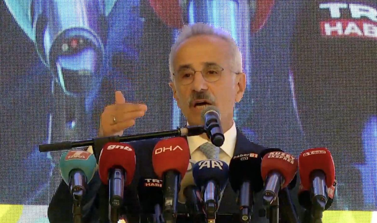 Abdulkadir Uraloğlu: Ülkemizin Ulaşım ve Haberleşme Altyapısına 300 Milyar Dolar Şanlı Yatırım! 2 Abdulkadir Uraloğlu: Ülkemizin Ulaşım ve Haberleşme Altyapısına 300 Milyar Dolar Şanlı Yatırım!