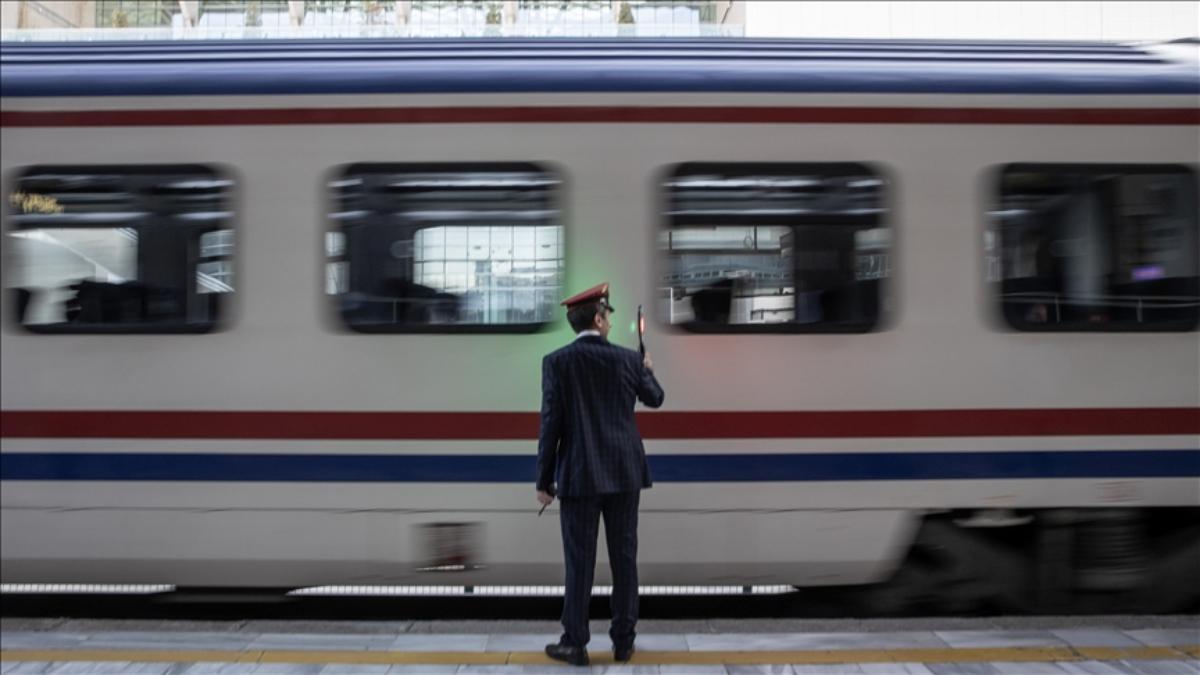 Abdulkadir Uraloğlu: Yolcu Taşıma Platformu ile 3 Bin Ağacın Hayatı Kurtuldu!