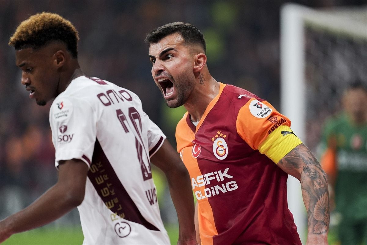 Abdülkerim Bardakcı, Galatasaray ile 100. Maçını Oynadı!