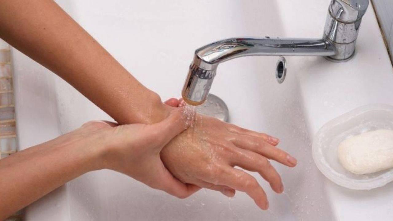 Acı biber sonrası el yanmasına ne yeterli gelir? İşte en tesirli doğal sistemler