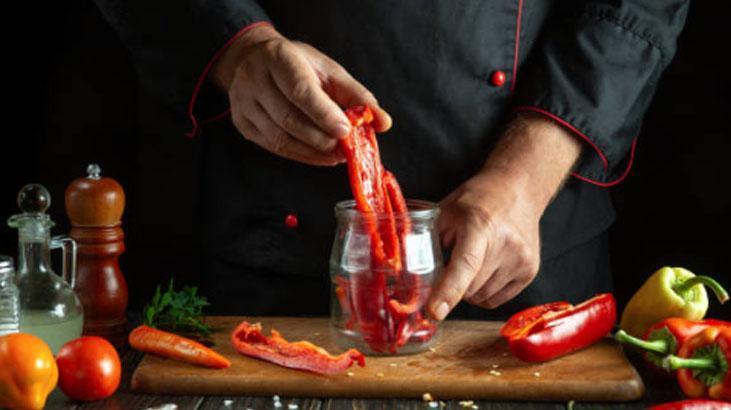 Acı biber sonrası eller cayır cayır yanıyor! İşte rahatlatıcı formülü