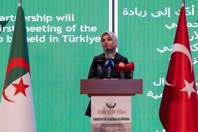 Aile ve Sosyal Hizmetler Bakanı Göktaş Cezayir Milli Günü resepsiyonunda konuştu 2 Aile ve Sosyal Hizmetler Bakanı Göktaş Cezayir Milli Günü resepsiyonunda konuştu