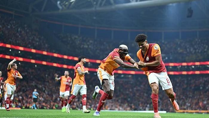 Ajax ve Galatasaray: Şampiyonlar Ligi'nde Heyecan Dolu Bir Mücadele! 3 Ajax ve Galatasaray: Şampiyonlar Ligi'nde Heyecan Dolu Bir Mücadele!