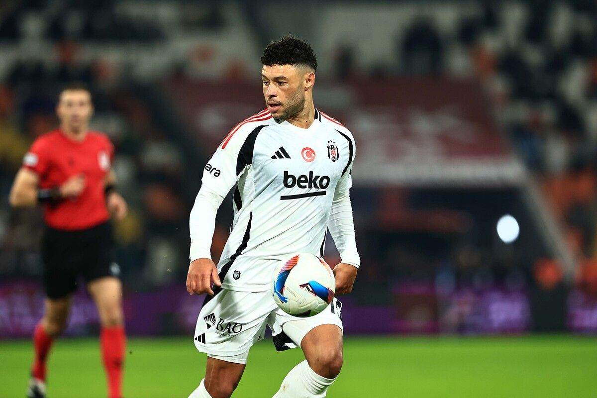 Alex Oxlade-Chamberlain: Arsenalin U21 Takımı ile Gelecek Arayışında 2 Alex Oxlade-Chamberlain: Arsenalin U21 Takımı ile Gelecek Arayışında