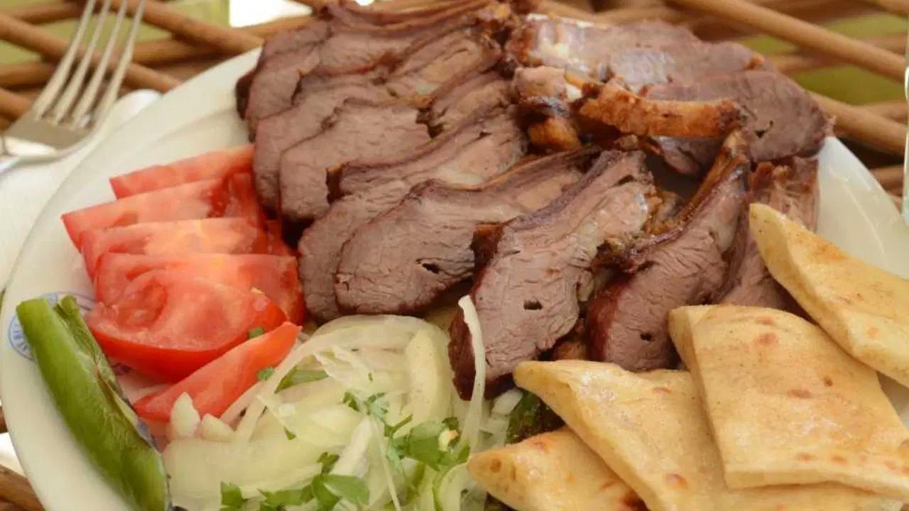 Anadolu’nun efsanelerinden biri: Tandır kebabı tanımı