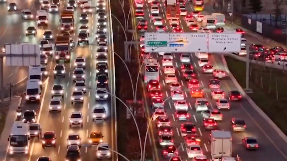 Ankara’da Artan Trafik Sorunu: Çileye Dönüşüyor ve Her Geçen Gün Daha da Katlanıyor