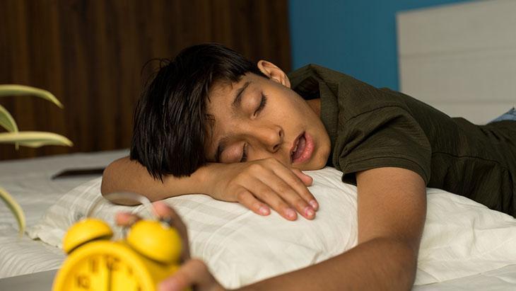 Anne-babalar dikkat! Geniz eti büyümesi çocukların okul başarısını düşürüyor 4 Anne-babalar dikkat! Geniz eti büyümesi çocukların okul başarısını düşürüyor