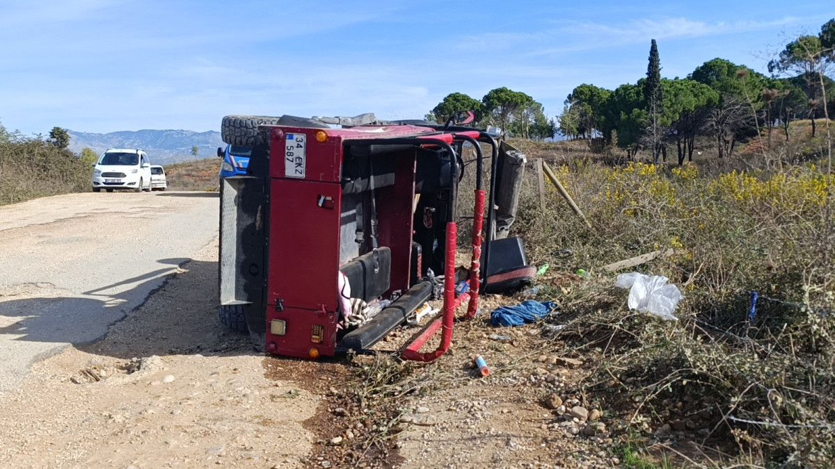 Antalya'da Safari Araçlarının Çarpışması Sonucu 11 Kişi Yaralandı