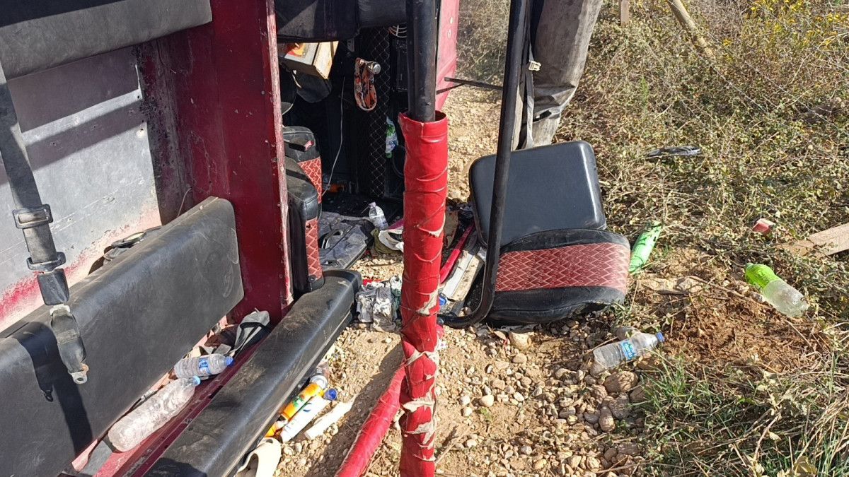 Antalya'da Safari Araçlarının Çarpışması Sonucu 11 Kişi Yaralandı