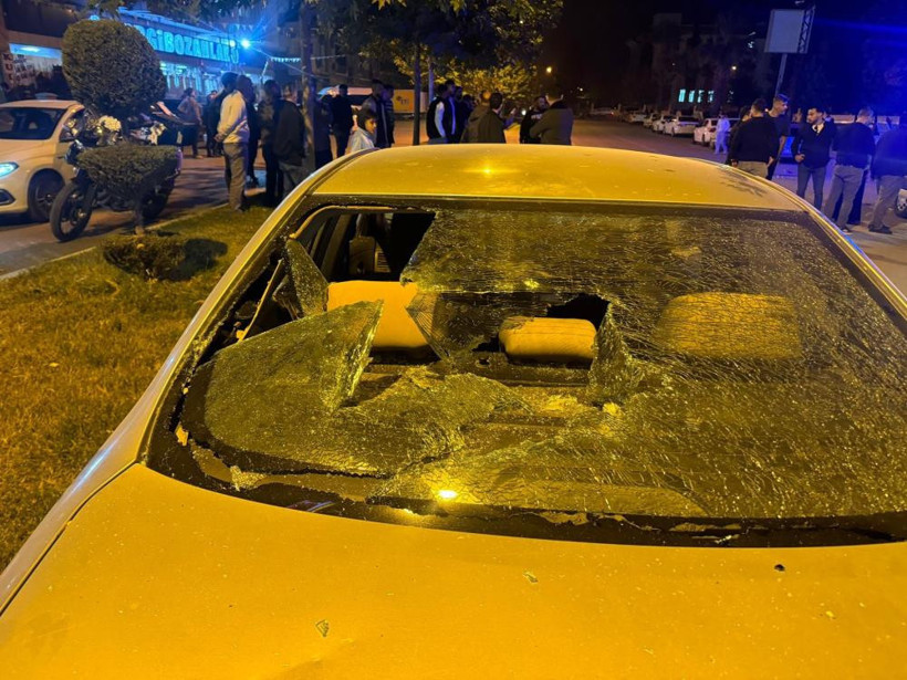 Arazi kavgası kanlı bitti: 1'i ağır 4 yaralı 1 Arazi kavgası kanlı bitti: 1'i ağır 4 yaralı