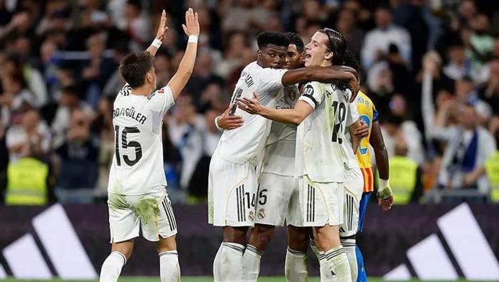 Arda Güler: Fenerbahçe'ye Para Yağdıran Süper Yetenek! 3 Arda Güler: Fenerbahçe'ye Para Yağdıran Süper Yetenek!