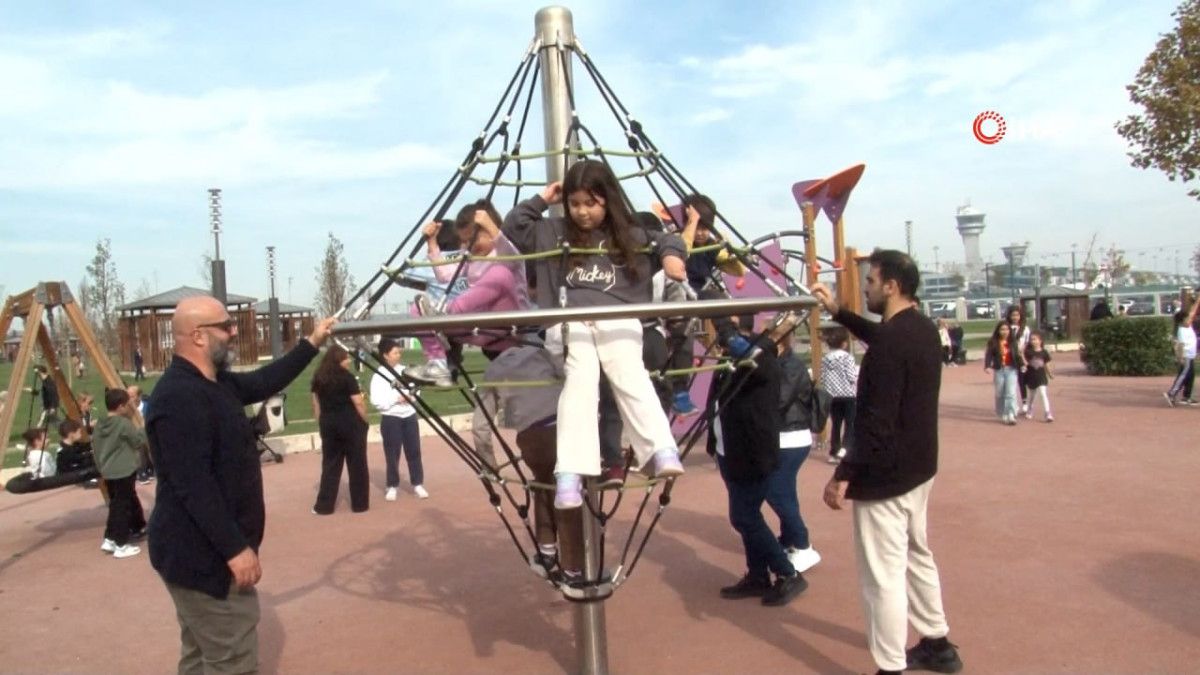 Atatürk Havalimanı Millet Bahçesi Açılışı Gerçekleşti: Vatandaşlar İlk Günden Yoğun İlgi Gösterdi