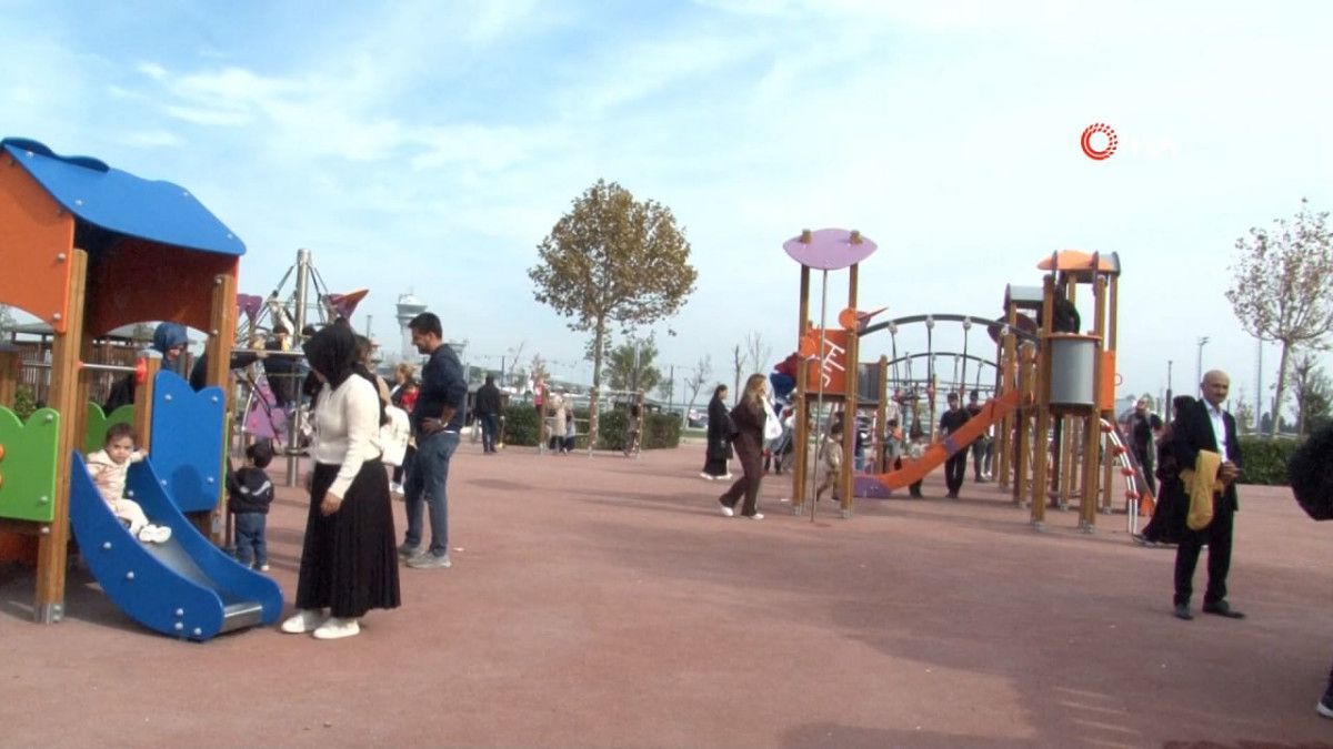 Atatürk Havalimanı Millet Bahçesi Açılışı Gerçekleşti: Vatandaşlar İlk Günden Yoğun İlgi Gösterdi