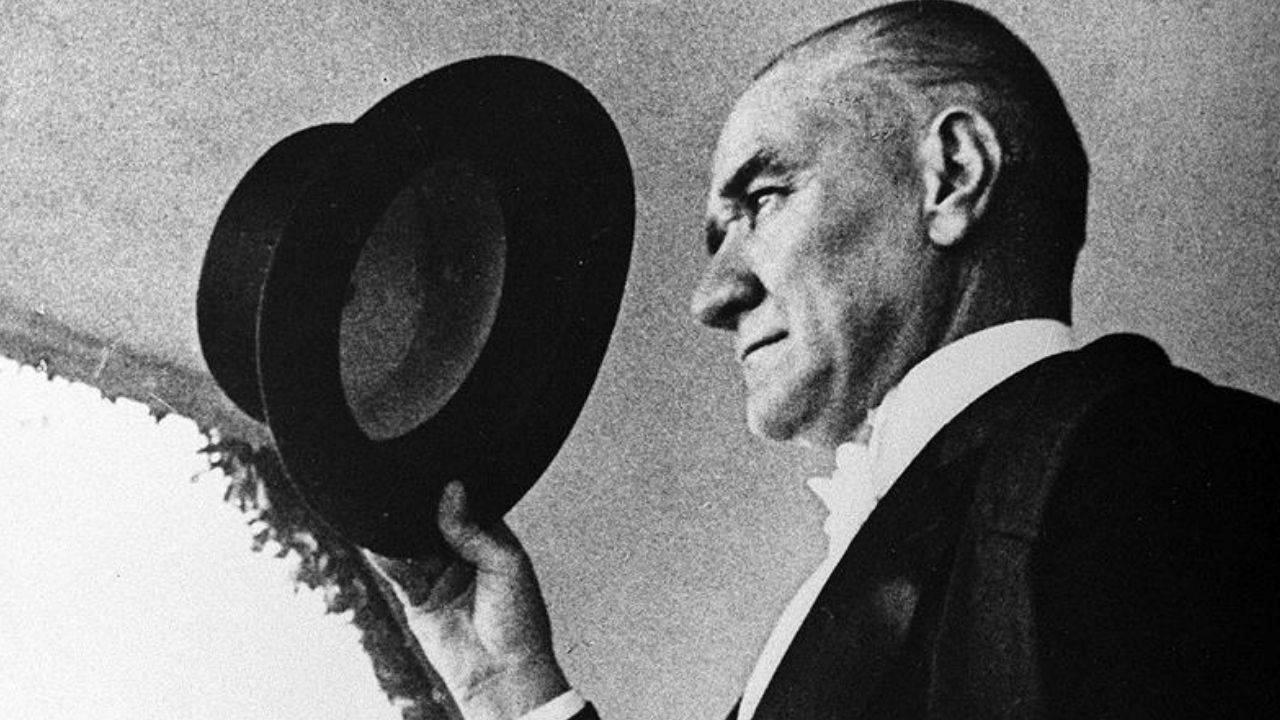 Atatürk’ün mirasını anlamak: 10 Kasım’ın mana ve ehemmiyeti nedir?