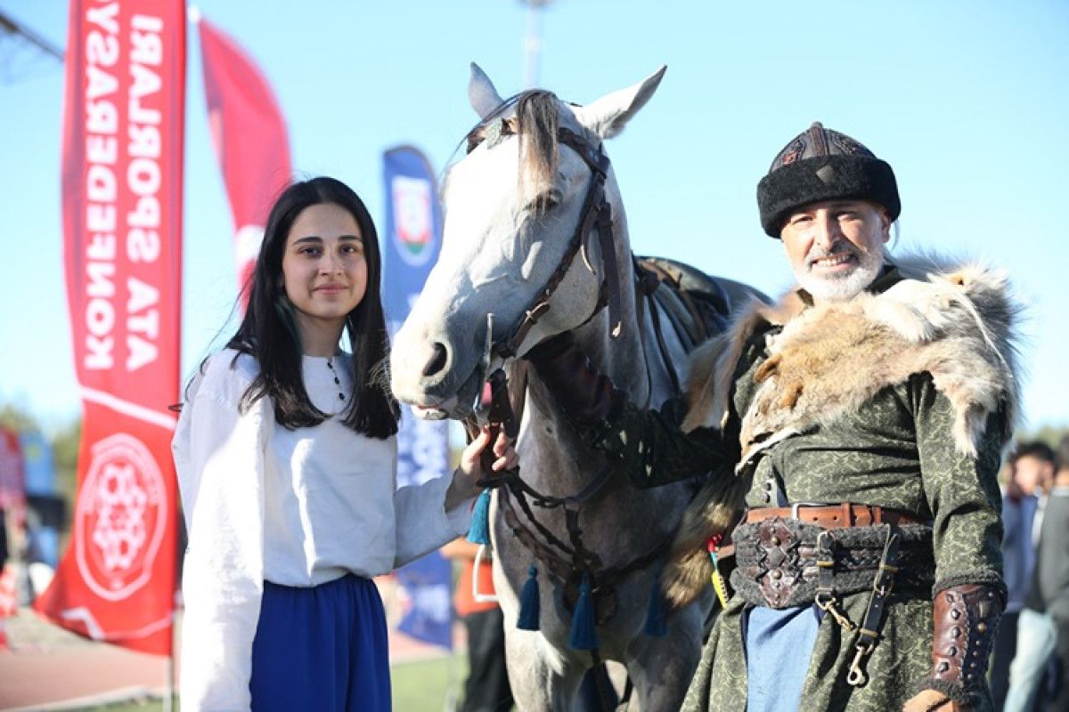 Atlıca Macera: Baba-Kız İkilisiyle 'Boynuz Kulağı Geçti' Show!