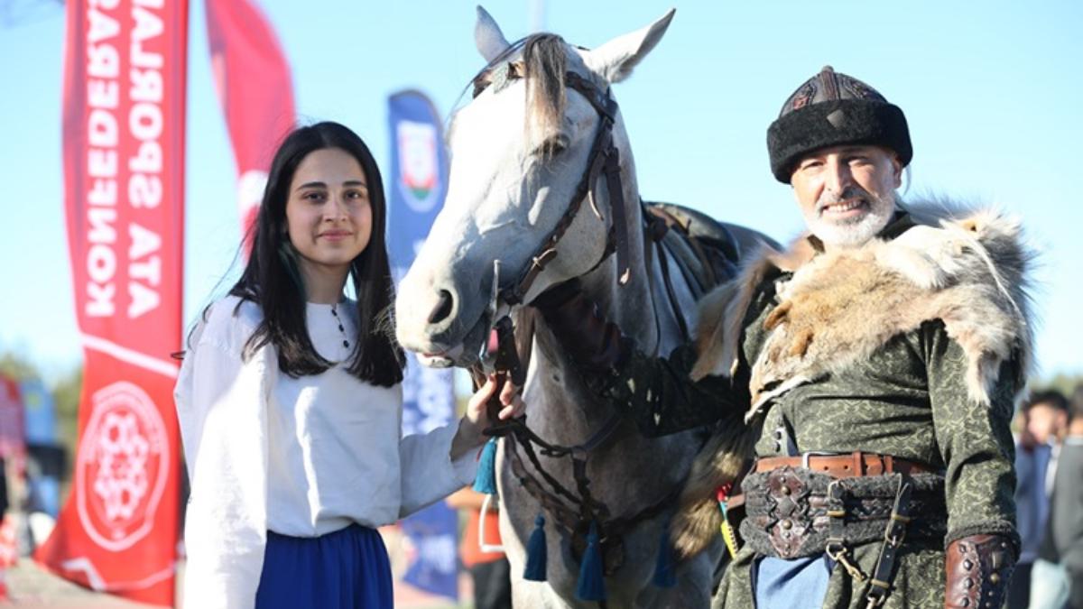 Atlıca Macera: Baba-Kız İkilisiyle ‘Boynuz Kulağı Geçti’ Show!