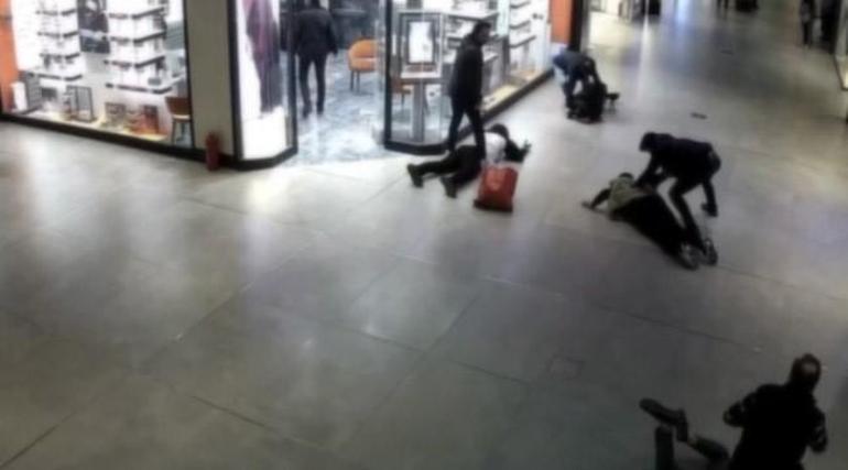 AVM’de film gibi operasyon! 'Kıyafet denerken' 1 milyonluk vurgun yaptılar 4 AVM’de film gibi operasyon! 'Kıyafet denerken' 1 milyonluk vurgun yaptılar