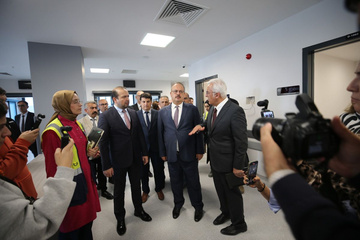 Aydın Şehir Hastanesi: 1300 Yataklı Dev Projenin Açılışına Sayılı Günler Kaldı! 3 Aydın Şehir Hastanesi: 1300 Yataklı Dev Projenin Açılışına Sayılı Günler Kaldı!