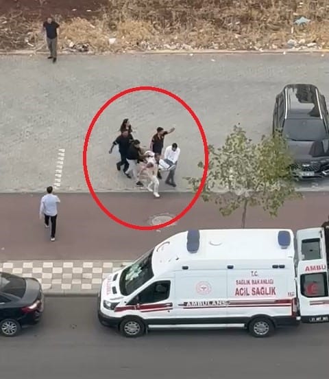 Baba-Oğul Cinayetinde Şok Gözaltılar: 6 Kişi Yakalandı! 1 Baba-Oğul Cinayetinde Şok Gözaltılar: 6 Kişi Yakalandı!