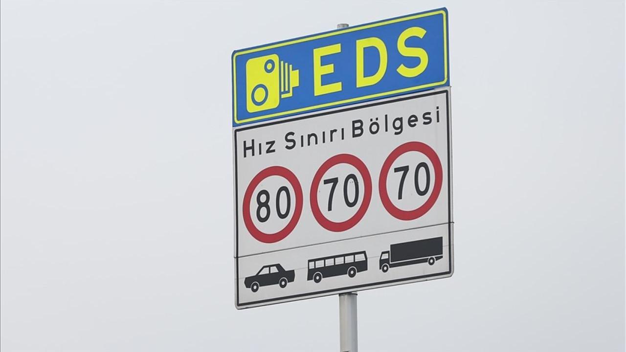 Bakan Uraloğlu duyurdu: 20 bini aşkın hız levhası kaldırıldı