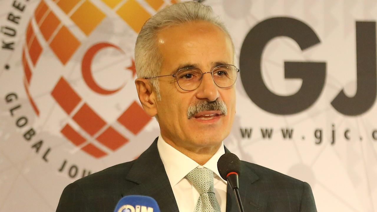 Bakan Uraloğlu’ndan Antalya’ya çifte müjde: Gazipaşa Limanı açıldı, antalya-Mersin yolunda 400 km tamam!