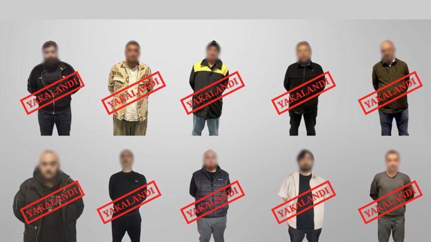 Bakan Yerlikaya duyurdu: 7’si kırmızı bültenle aranan 10 kişi Türkiye’ye getirildi