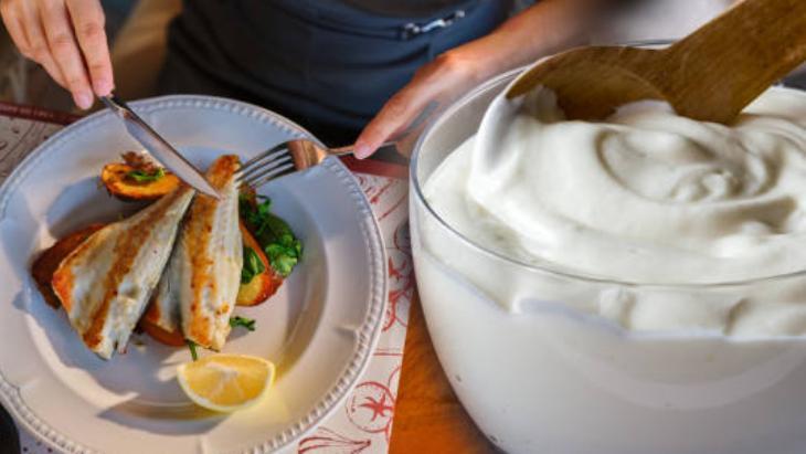 Balık ile yoğurt beraber yenir mi? Sıcak-soğuk çatışmasında histamin şoku 4 Balık ile yoğurt beraber yenir mi? Sıcak-soğuk çatışmasında histamin şoku