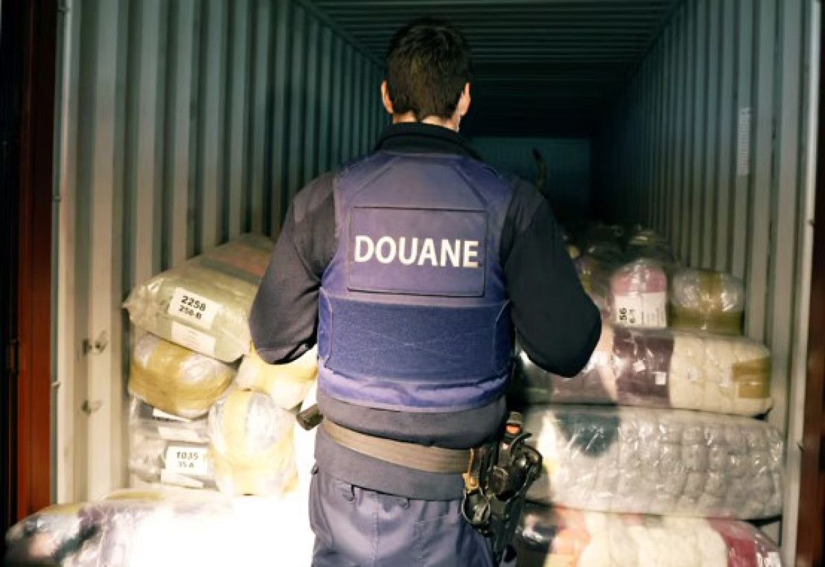 Belçika'da Yılbaşından Bu Yana 20 Ton Esrar Ele Geçirildi 2 Belçika'da Yılbaşından Bu Yana 20 Ton Esrar Ele Geçirildi