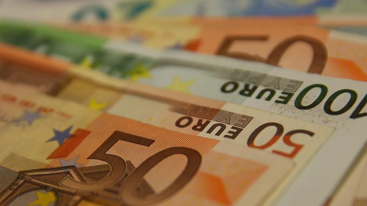 Berlin’de yere izmarit atmanın cezası 3 bin Euro oldu