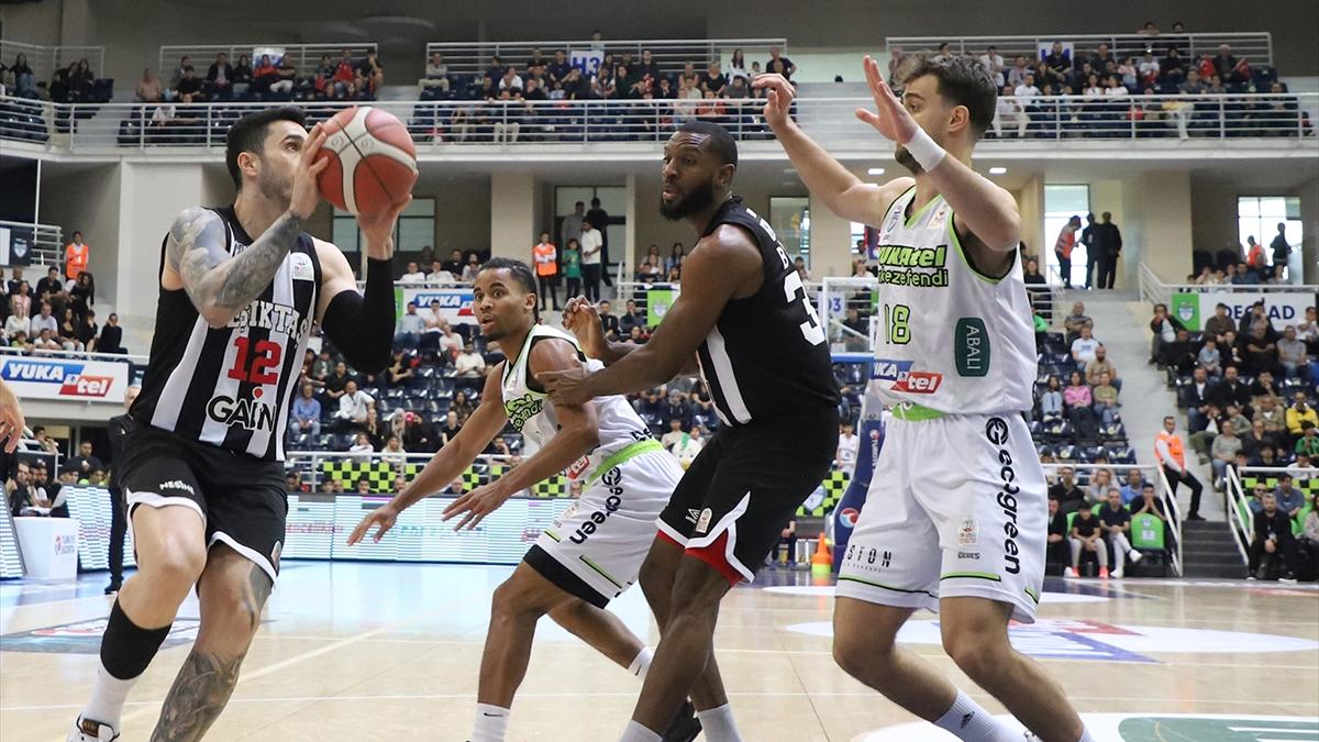 Beşiktaş, Merkezefendi Belediyesi Basket’i Deplasmanda Yendi