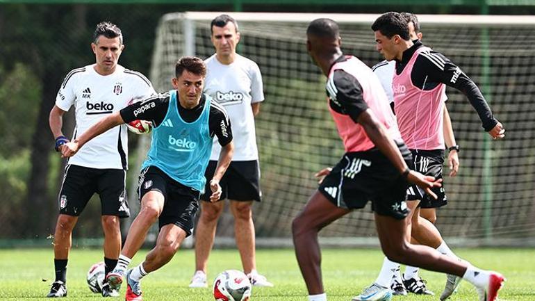 Beşiktaş'ta Cengiz Ünder için karar verildi! Bonservisi Fenerbahçe'deydi 1 Beşiktaş'ta Cengiz Ünder için karar verildi! Bonservisi Fenerbahçe'deydi
