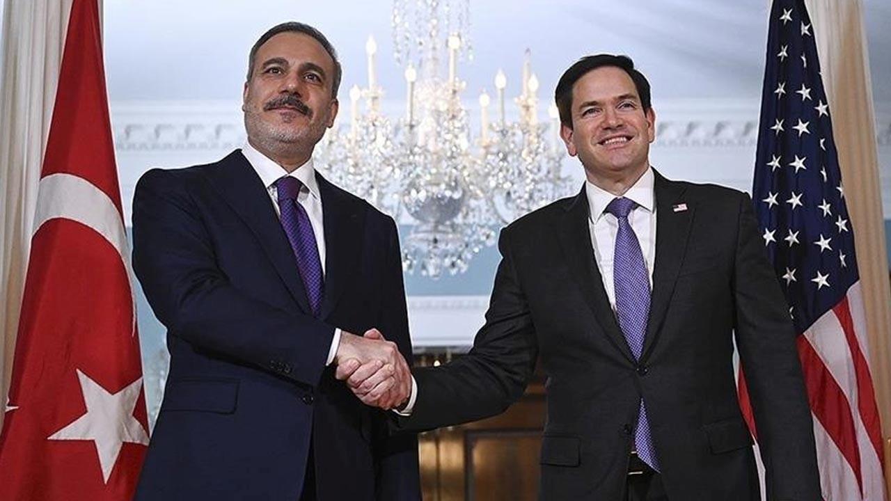 Beyaz Saray’da Türkiye-Suriye-ABD zirvesi