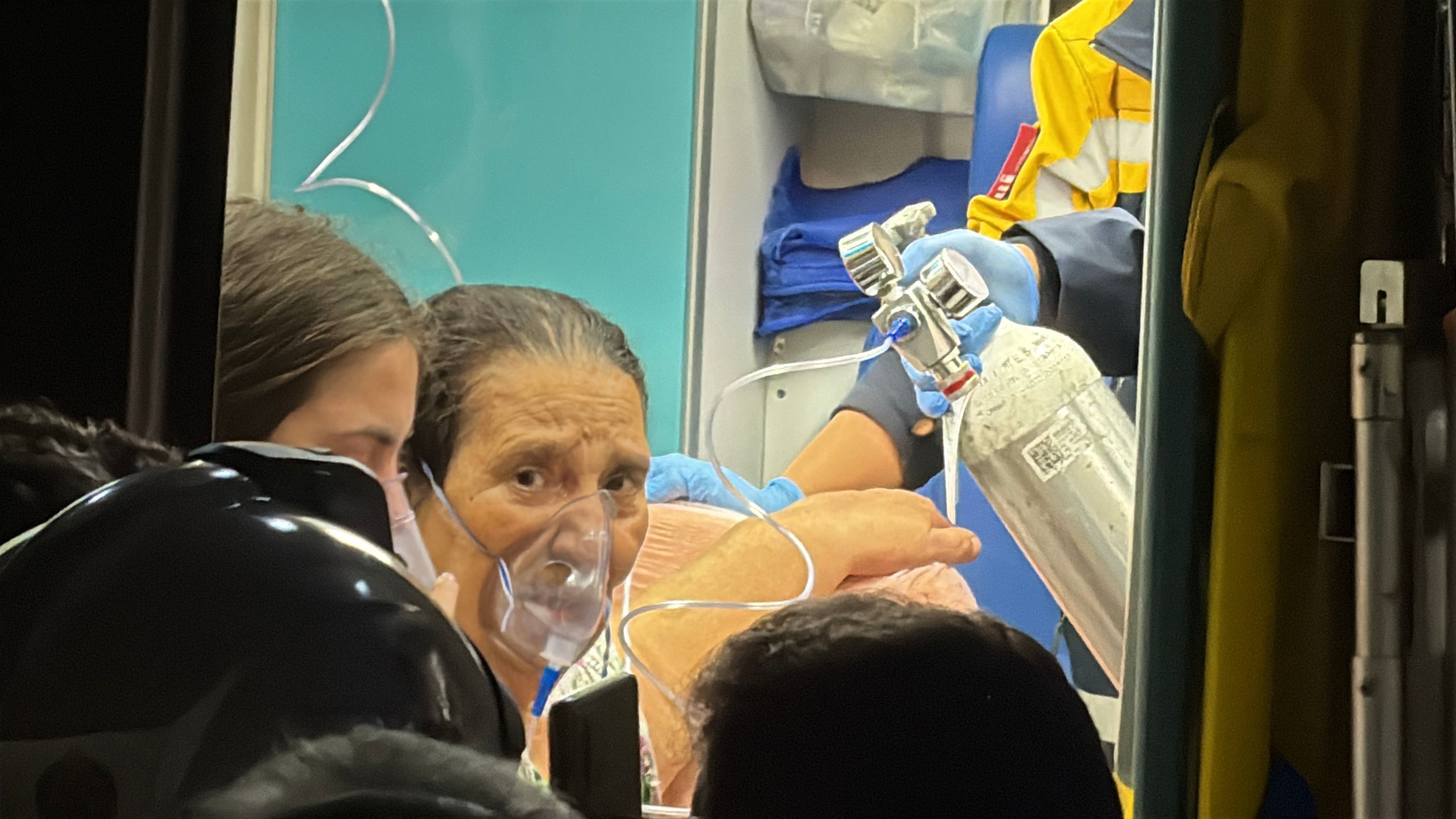 Beyoğlu'nda Dehşet Anları: 4 Kişi Son Anda Hayatını Kurtardı!