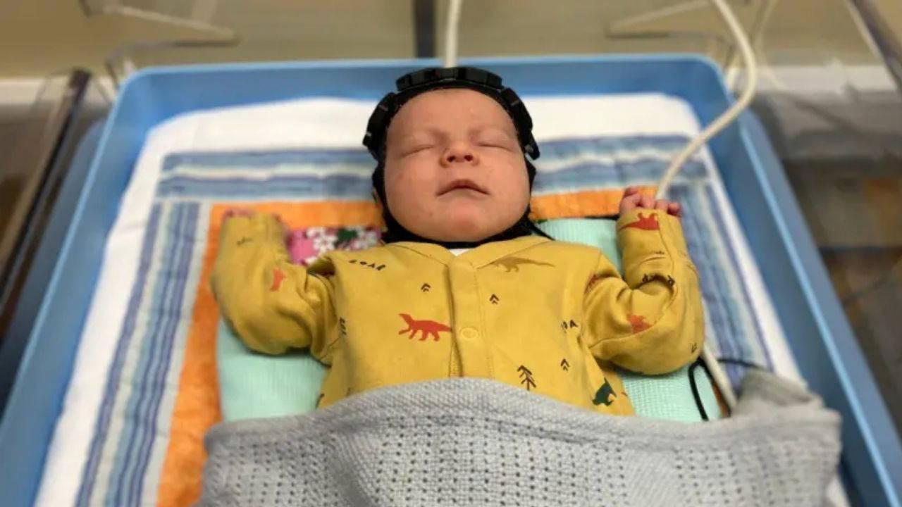 Bilim insanları doğumda beyin hasarını tespit edebilecek başlık geliştirdi