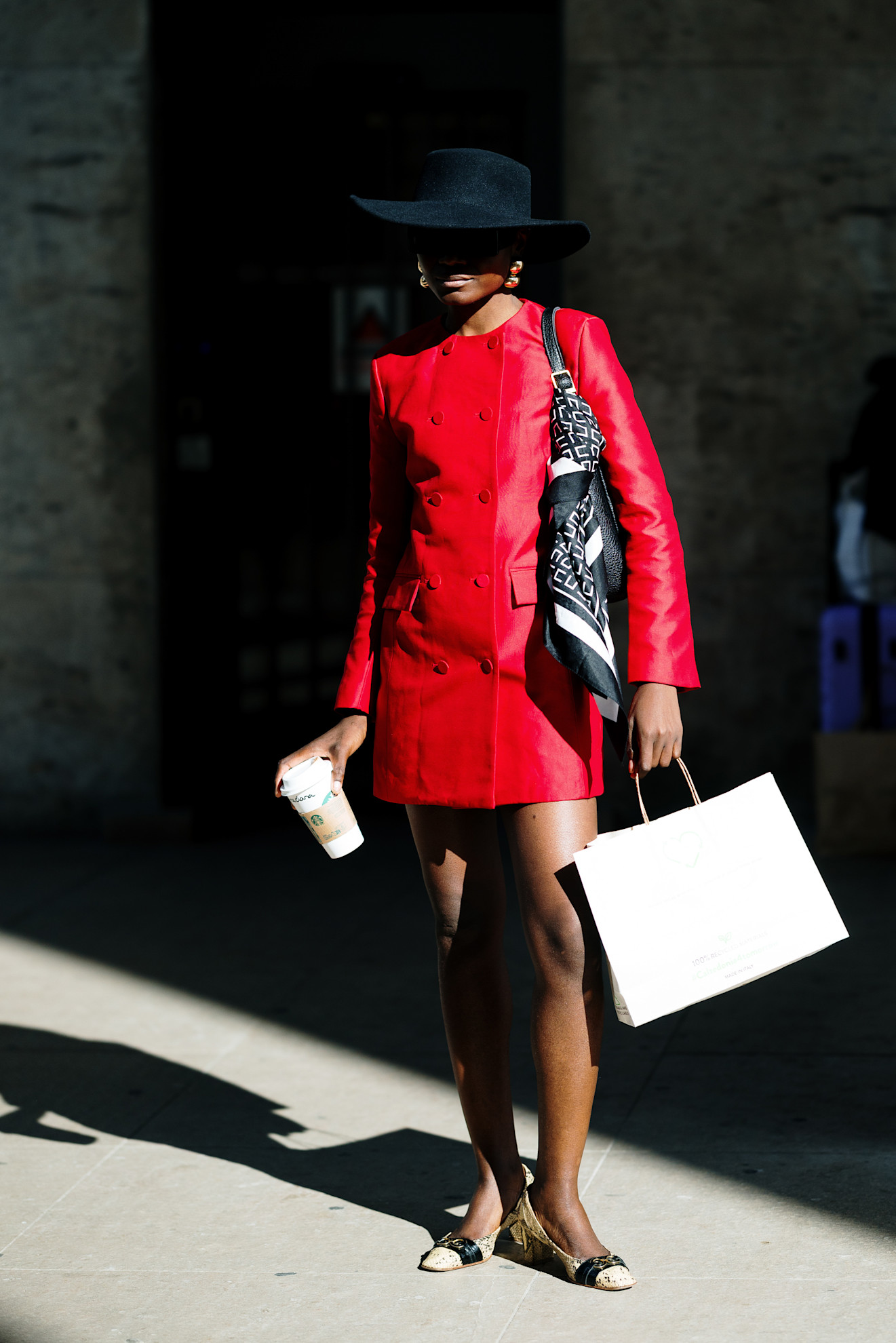 Bilinçli Alışveriş: İhtiyaç ve Dürtü Arasında Denge 1 Bilinçli Alışveriş: İhtiyaç ve Dürtü Arasında Denge