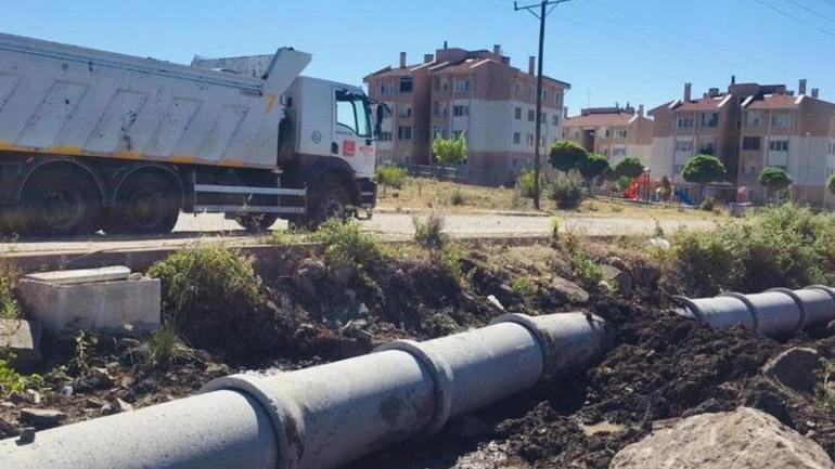 Bin yıllık ilçe yok oluyor! Belediye başkanı gözyaşlarını tutamadı: 'Böyle bir sonu hak etmiyoruz' 1 Bin yıllık ilçe yok oluyor! Belediye başkanı gözyaşlarını tutamadı: 'Böyle bir sonu hak etmiyoruz'