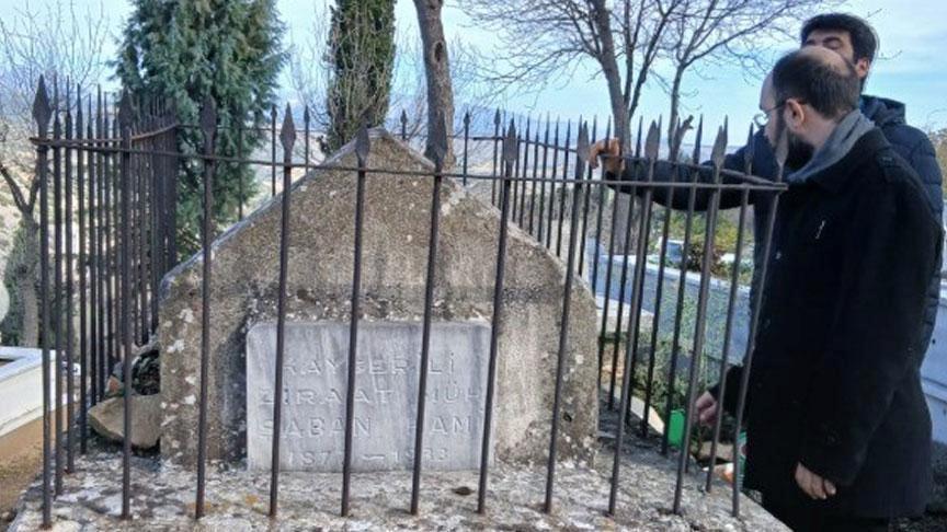 Bir kentte heyecanlandıran keşif! Ünlü şairin babasının mezarı bulundu