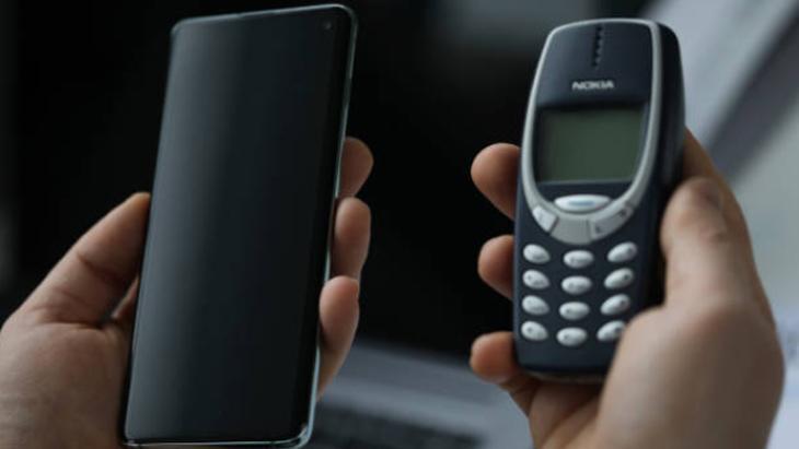 Bir servet saklıyor olabilirsiniz! Eski telefonları kontrol edin: 3 model gözde 3 Bir servet saklıyor olabilirsiniz! Eski telefonları kontrol edin: 3 model gözde