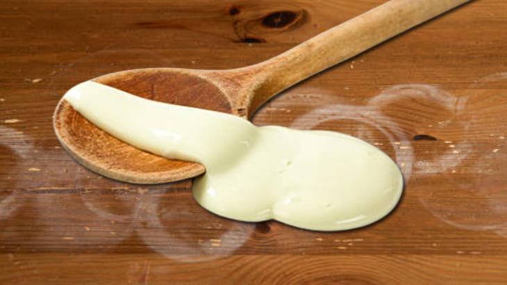 Bırakın dökülsün! Mayonez sürünce temizleniyormuş: 1 gece bekletin