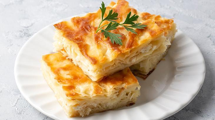 Böreğiniz hiç kurumasın! 23 yıllık şefin 5 dakikalık fırın sırrı