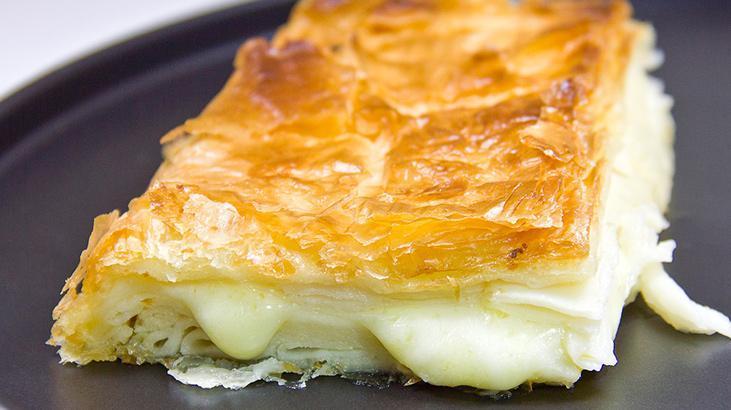 Böreğiniz hiç kurumasın! 23 yıllık şefin 5 dakikalık fırın sırrı