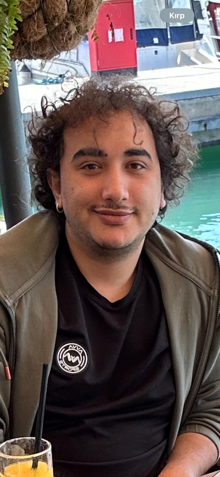 Borsa Vaadiyle 200 Milyon Toplayan Gizemli İsim: Kayıpların Ardındaki Sır! 1 Borsa Vaadiyle 200 Milyon Toplayan Gizemli İsim: Kayıpların Ardındaki Sır!