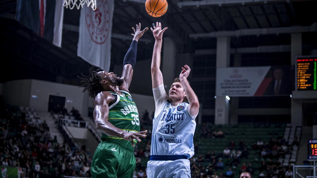 Bursaspor Basketbol’un Joventut Badalona Karşısındaki Sıcak Mücadelesi!