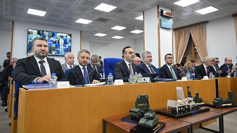 Bütçe görüşmelerine TOGG damgası! Çelik Kubbe unsurları da Meclis'te 3 Bütçe görüşmelerine TOGG damgası! Çelik Kubbe unsurları da Meclis'te