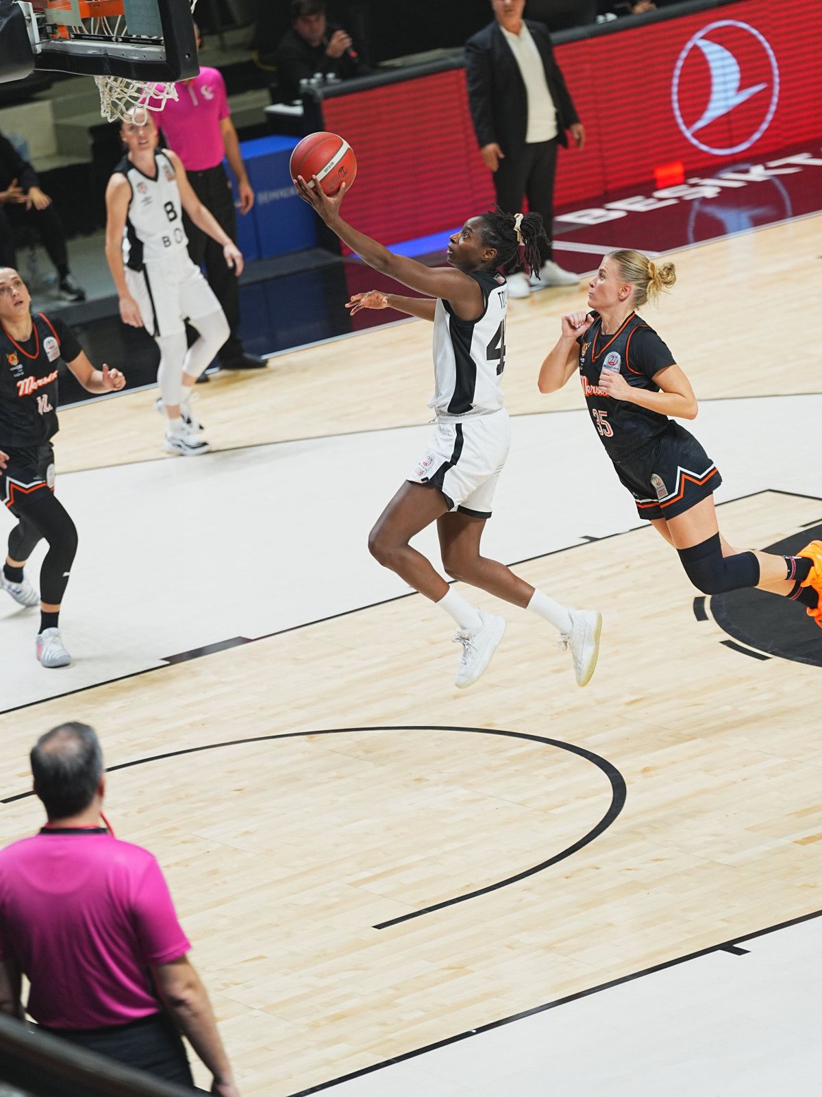 ÇBK Mersin, Beşiktaş'ı Deplasmanda Yenerek Tarih Yazdı